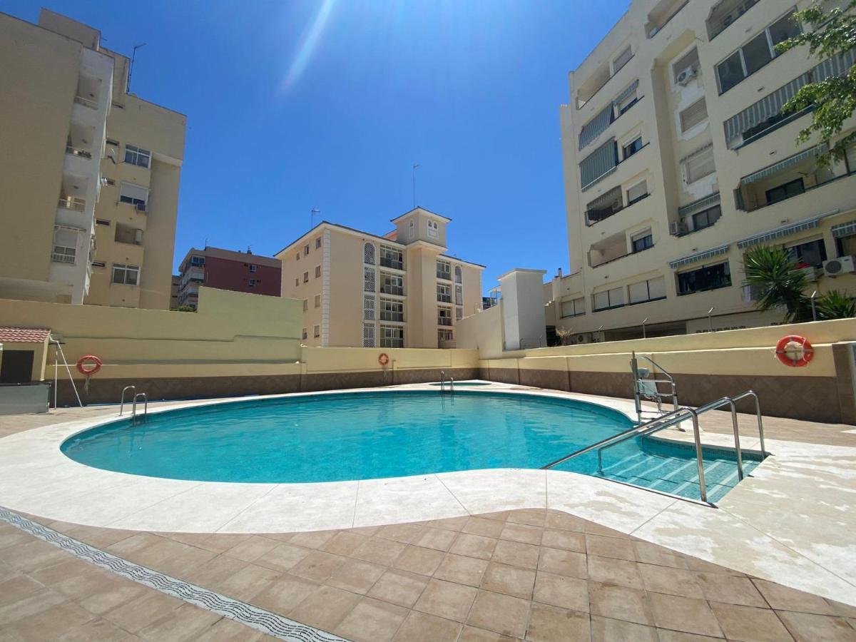 Apartamento Sonia Torremolinos Luaran gambar