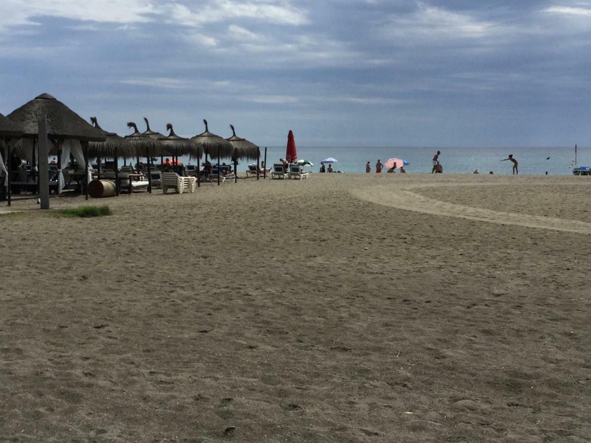Apartamento Sonia Torremolinos Luaran gambar
