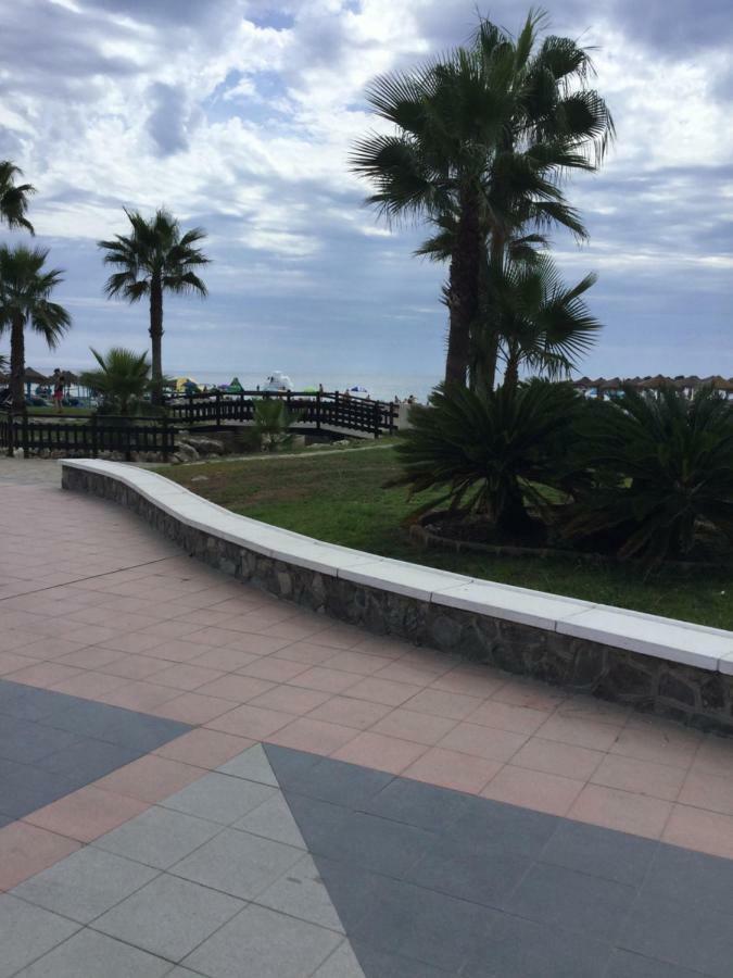 Apartamento Sonia Torremolinos Luaran gambar